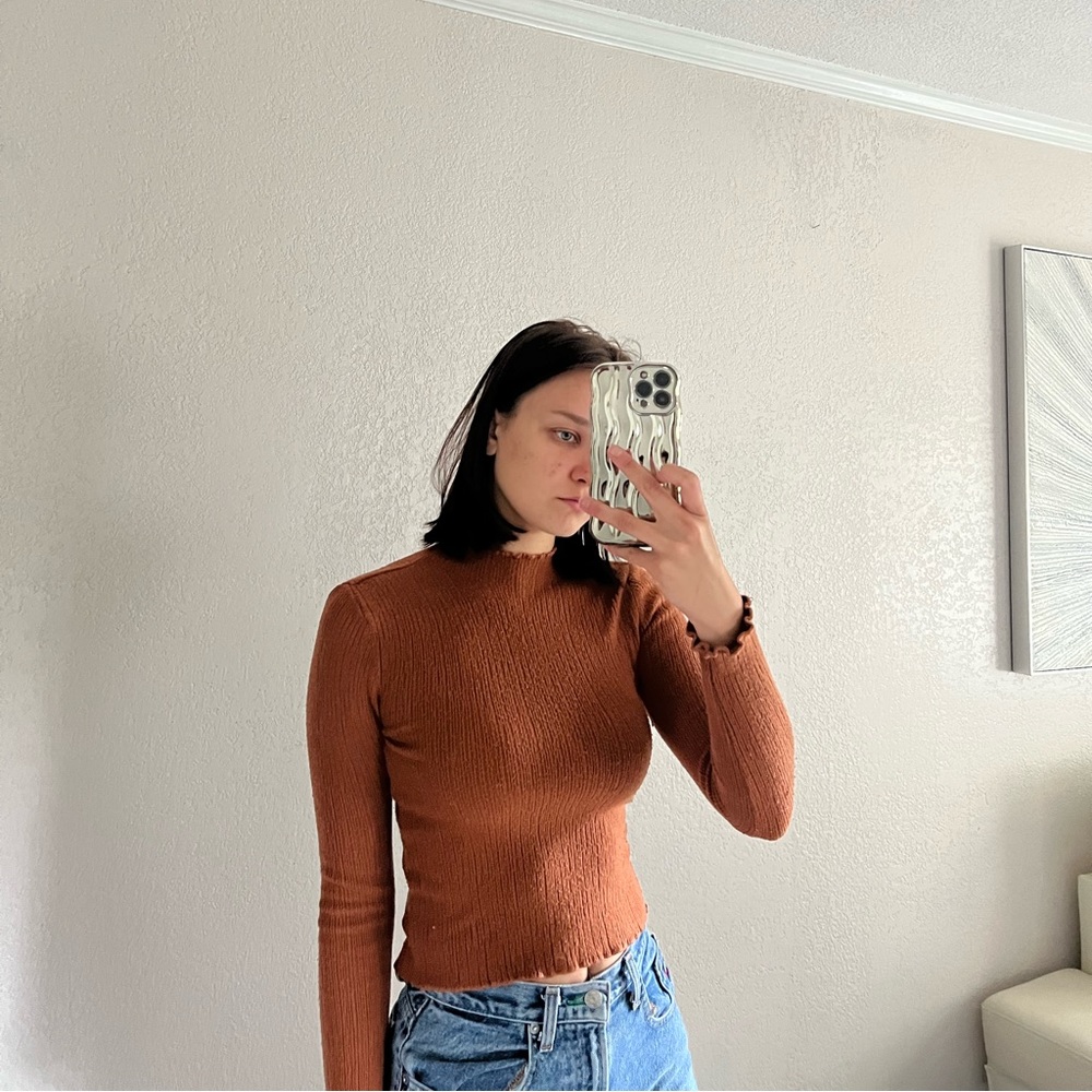 Long sleeve turtle neck